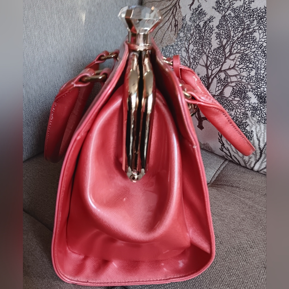 Michael Kors Kiss Lock Patent Satchel EUC - Picture 8 of 16